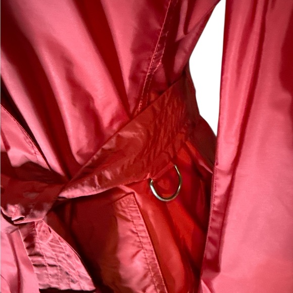Burberry London Classic Red Trench Coat - Picture 2 of 14